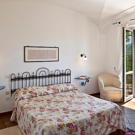 Hotel Villa Rizzo Resort And Spa San Cipriano Picentino Номер фото